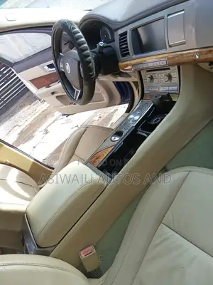 Jaguar XF Premium 2011 Blue
