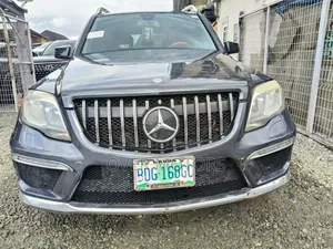 Mercedes-Benz GLK-Class 2010 Gray