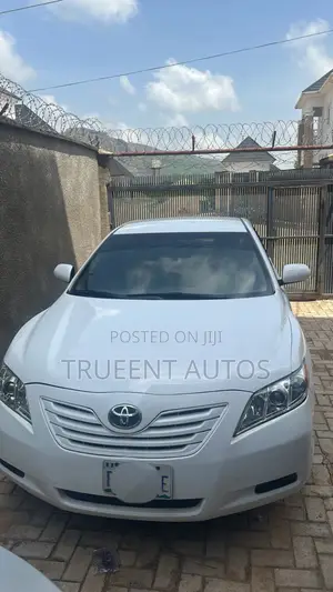 Toyota Camry SE 4dr Sedan (2.4L 4cyl 5A) 2007 White