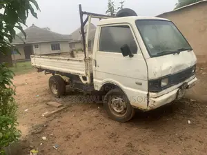 Mazda Truck 2005 White