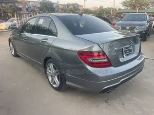 Mercedes-Benz C300 Luxury 4Matic Sedan AWD (3.5L 6cyl 7A) 2014 Silver
