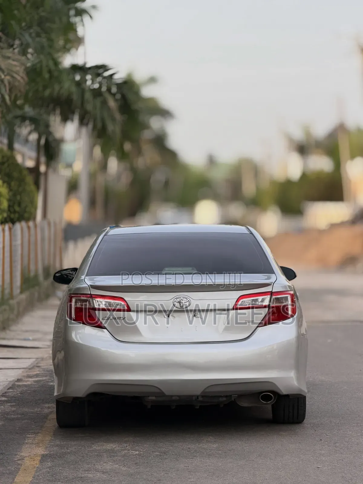 Toyota Camry 2013 Silver