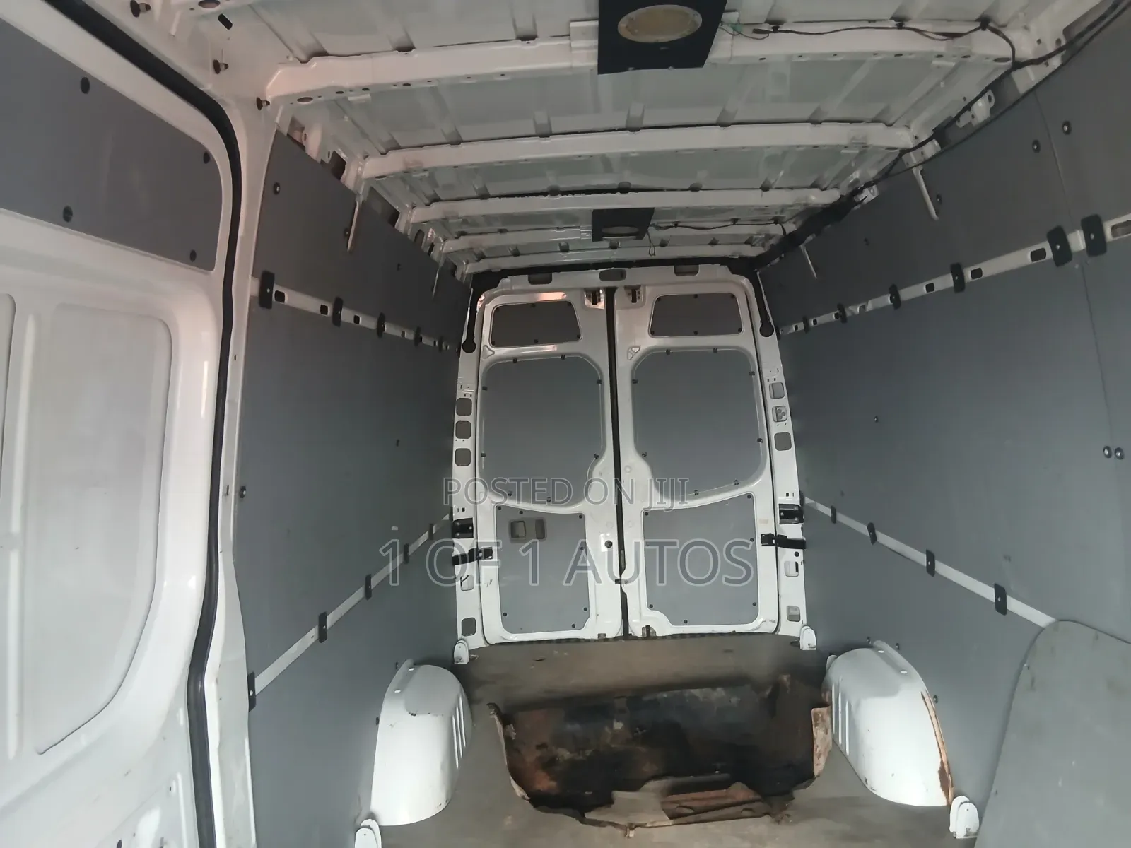 Mercedes-Benz Sprinter 2015 White