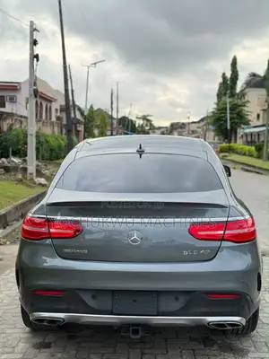 Mercedes-Benz GLE-Class AMG GLE 43 4MATIC 2017 Gray