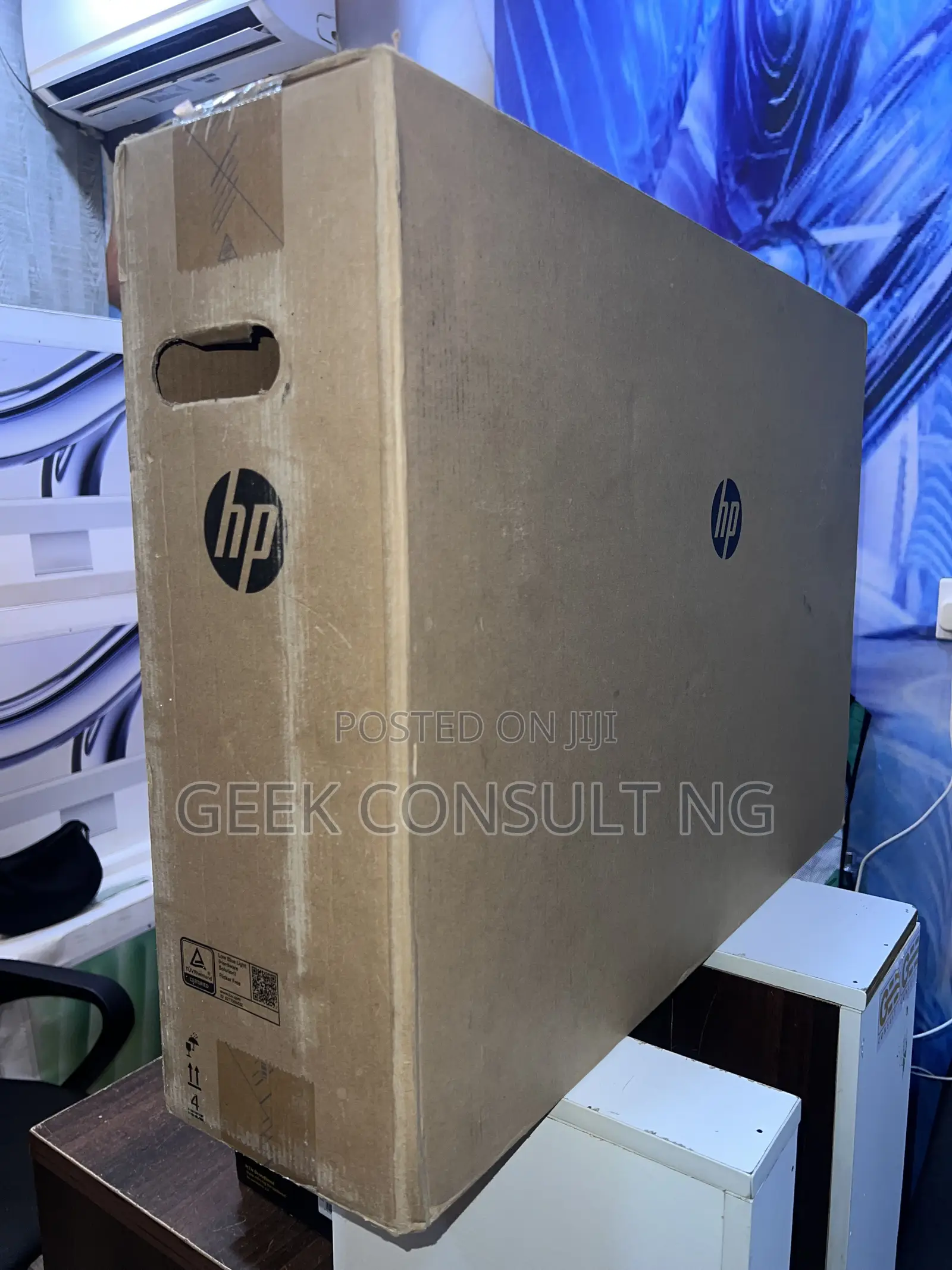 New Desktop Computer HP AiO 27 16GB Intel Core Ultra 7 SSD 1T