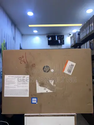 New Desktop Computer HP AiO 27 16GB Intel Core Ultra 7 SSD 1T