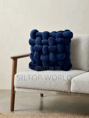 Knotted Throw Pillow