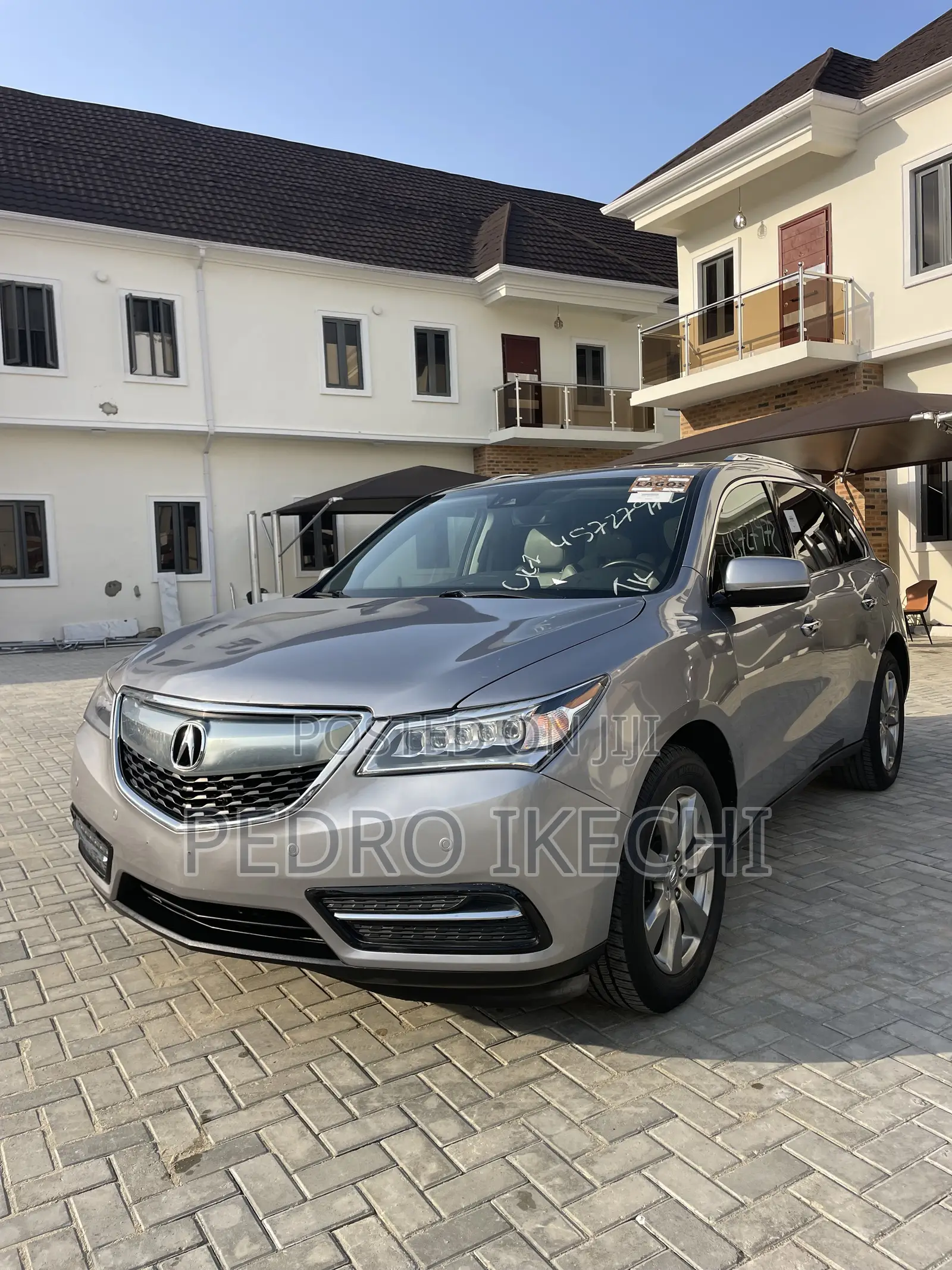 Acura MDX 2016