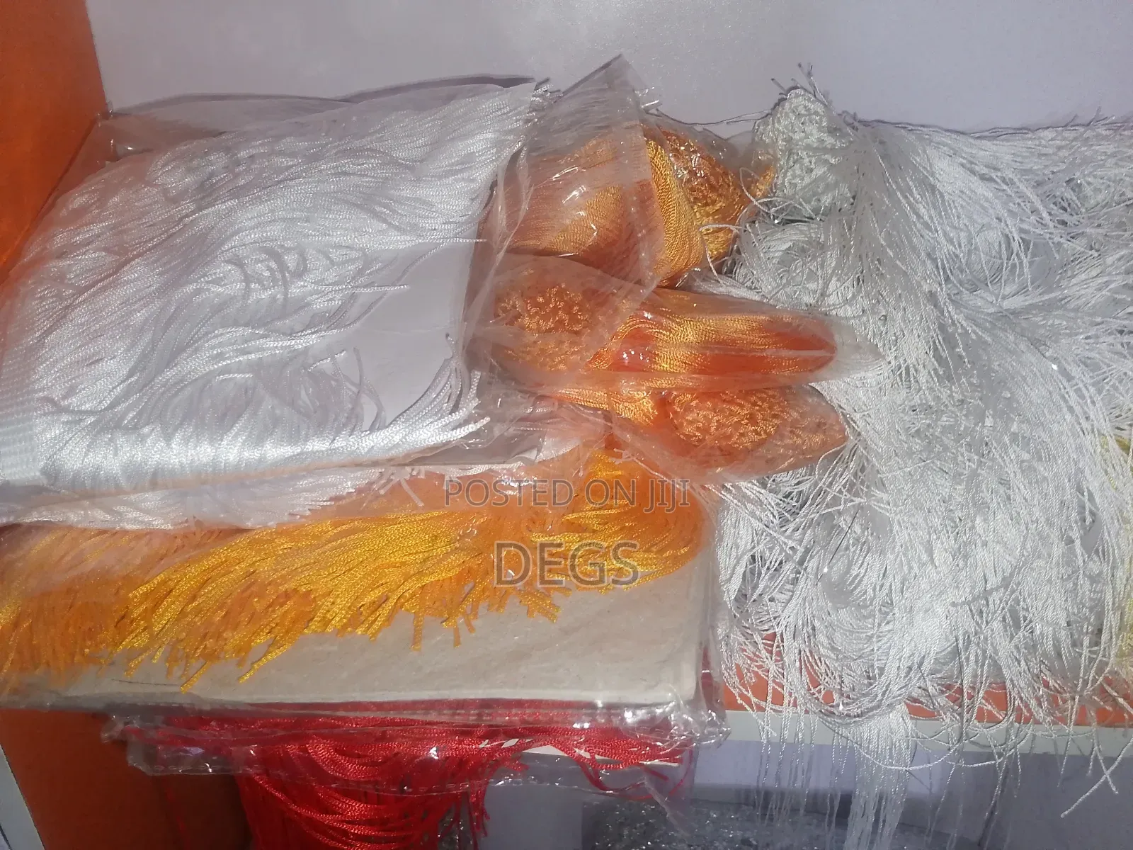 Garment Accessories & Materials.