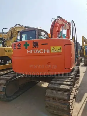 Hitachi ZX135 Excavator 2023
