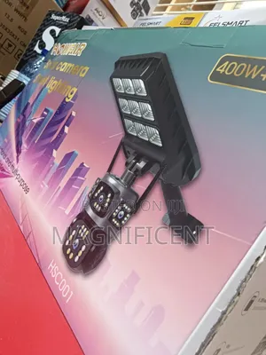 Howfar 400W Solar Street Light With 2-Line Lighting & Security Camera