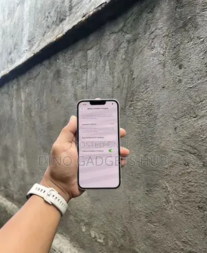 Apple iPhone 13 256 GB White