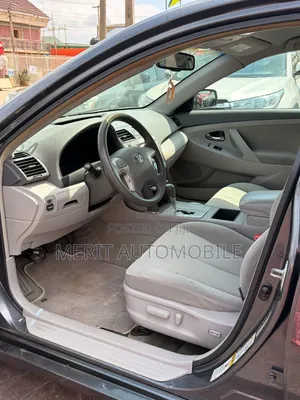 Toyota Camry LE 4dr Sedan (2.4L 4cyl 5A) 2007 Gray