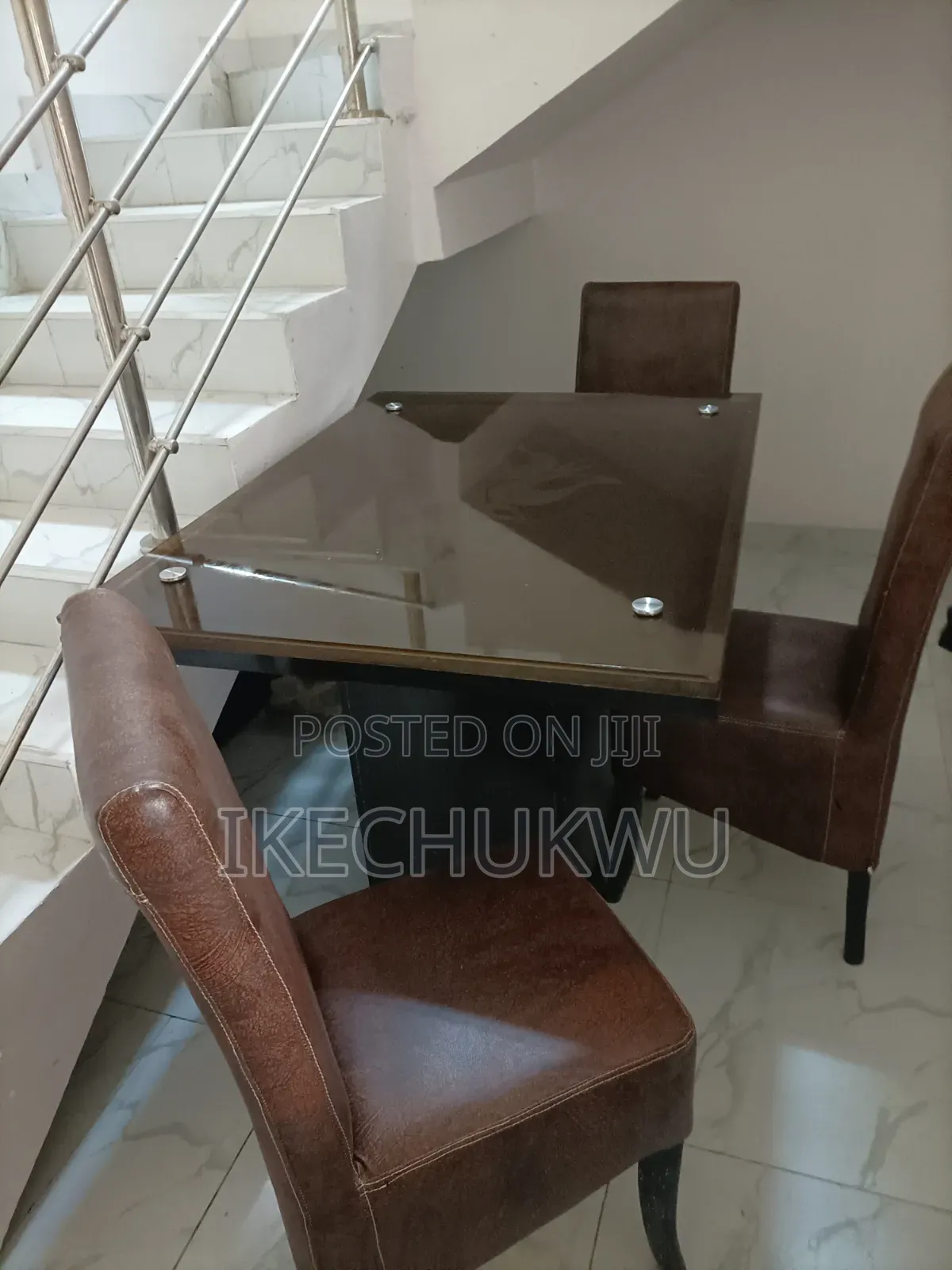 Furnitures / Dinning