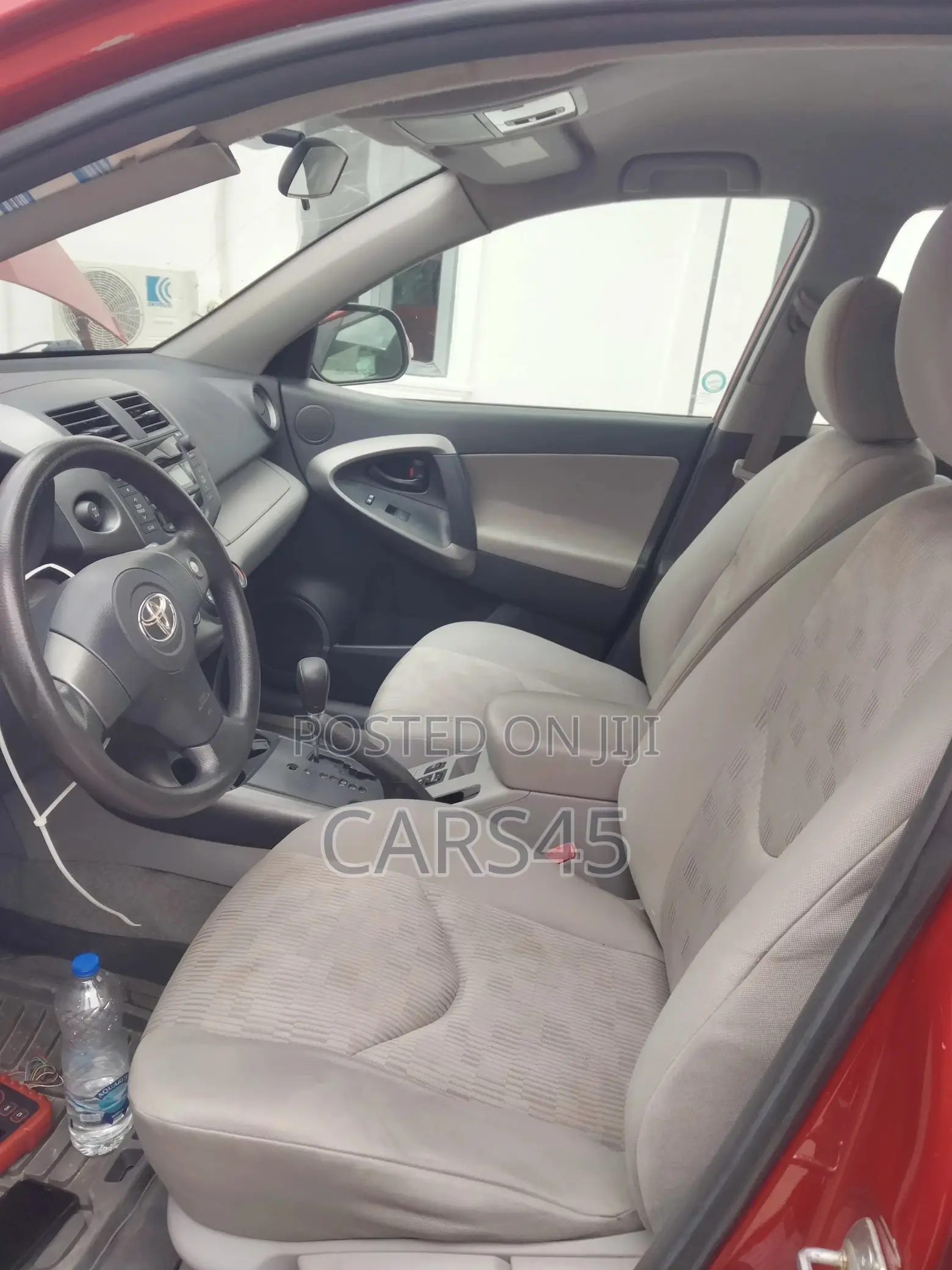 Toyota RAV4 2010 Red