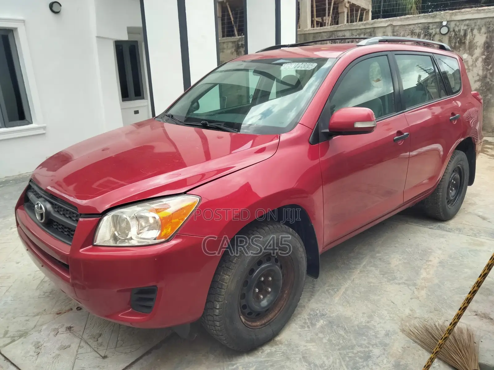 Toyota RAV4 2010 Red