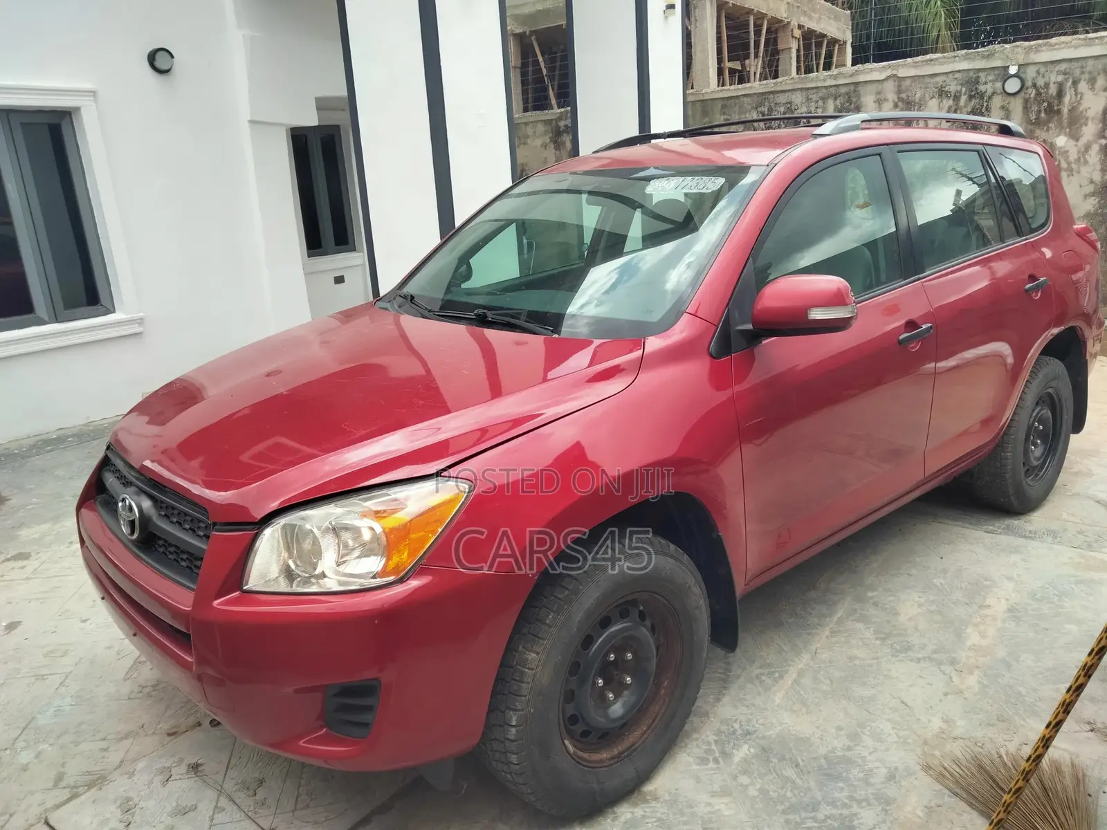 Toyota RAV4 2010 Red