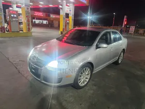 Volkswagen Jetta TDI 2010 Silver