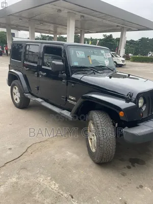 Jeep Wrangler Sahara 2011 Black