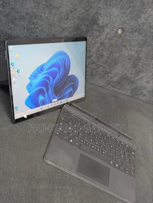 Laptop Microsoft Surface Pro 8 8GB Intel Core i5 SSD 512GB