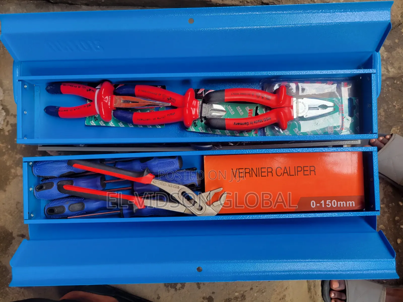Set of Mechanical Tools Box