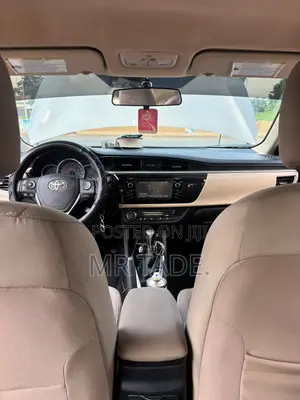 Toyota Corolla LE Eco 4dr Sedan (1.8L 4cyl CVT) 2014 Gray