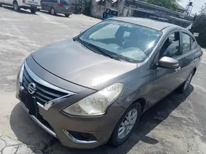 Nissan Almera 2015 Gray