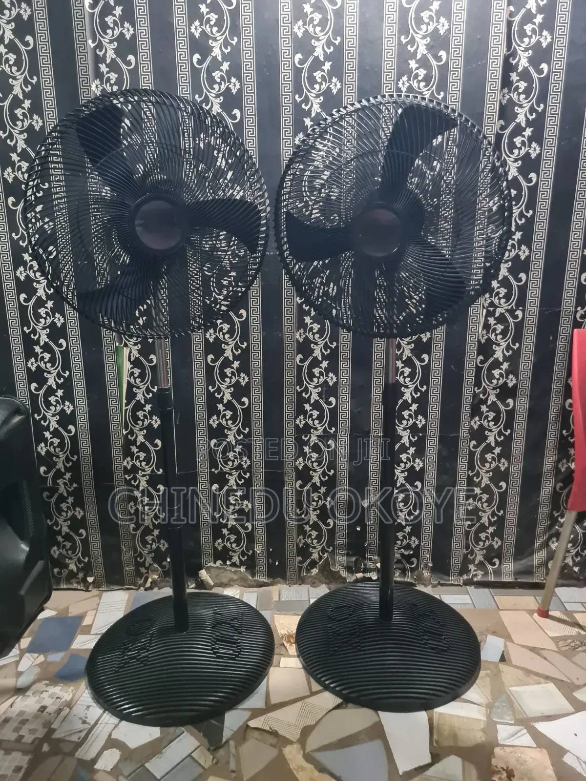 OX 18 Inches Rubber/Plastic Standing Fan