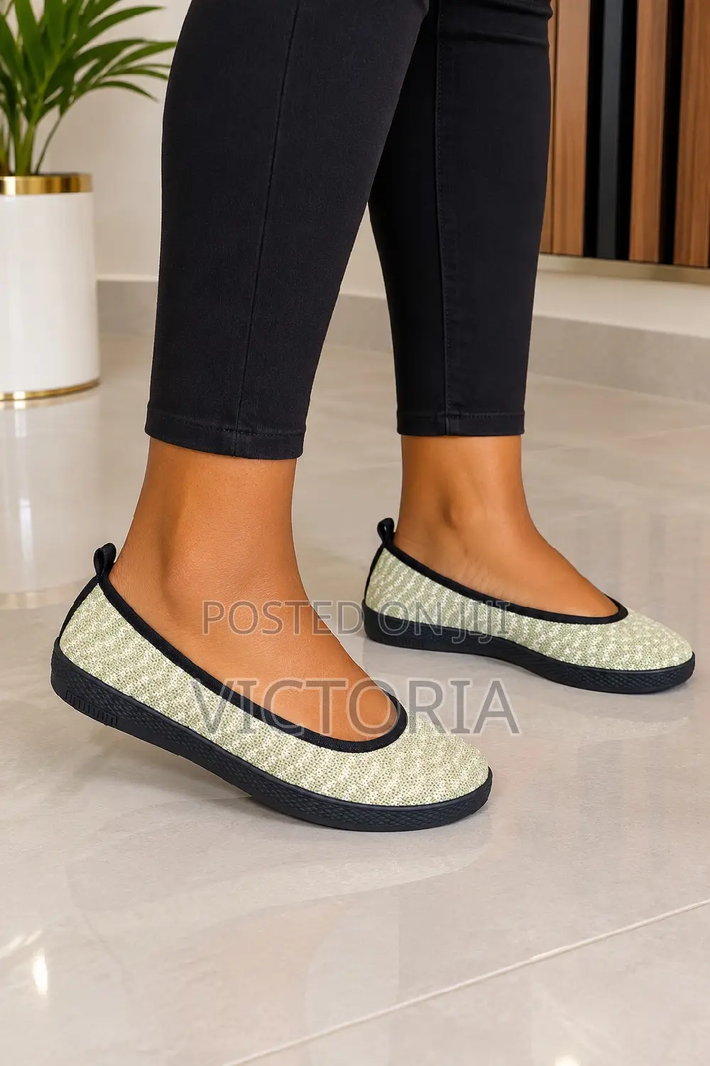 Female Flat Shoes