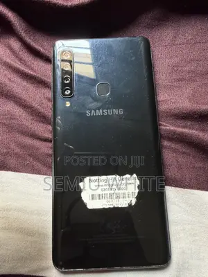 Samsung Galaxy A9 128 GB Black