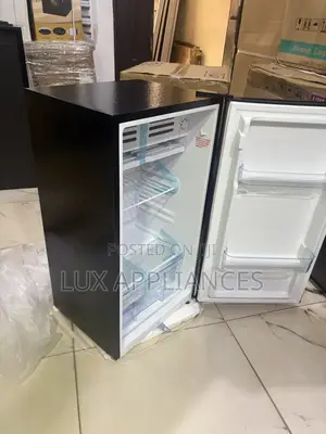 Royal 105L Elegant Kitchen Appliance Refrigerator