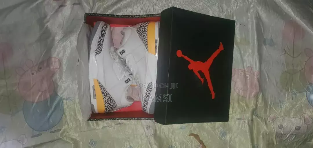 Nike Air Jordan 3 Retro