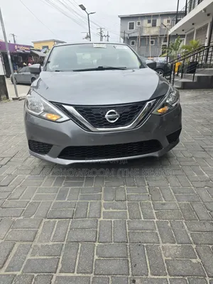 Nissan Sentra 2018 Gray