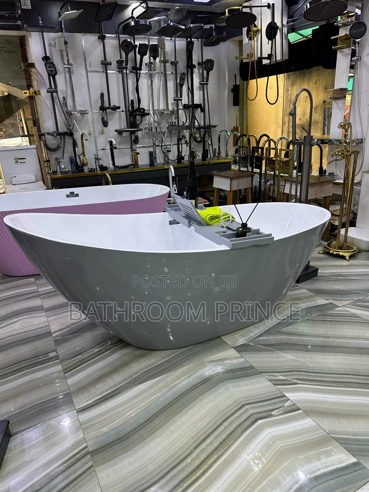 Exclusive Freestand Water Bathtub