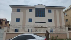 20bdrm Block of Flats in Asokoro for sale