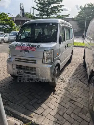 Suzuki APV Minibus 2012 Silver