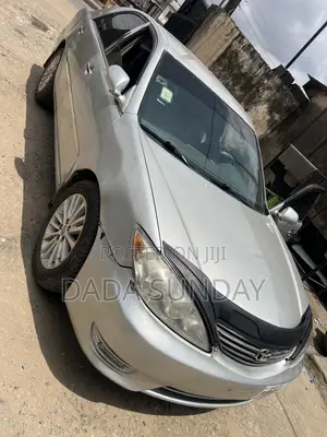 Toyota Camry 2003 Silver