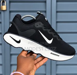 Unisex Nike ZoomX Running Sneakers, Multiple Colours in Maxi Sizes