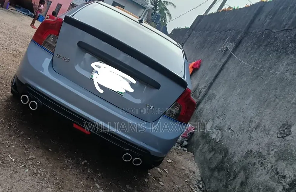 Volvo S40 2.4i 2008 Gray