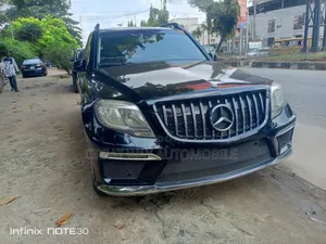 Mercedes-Benz GLK-Class 2012 Black