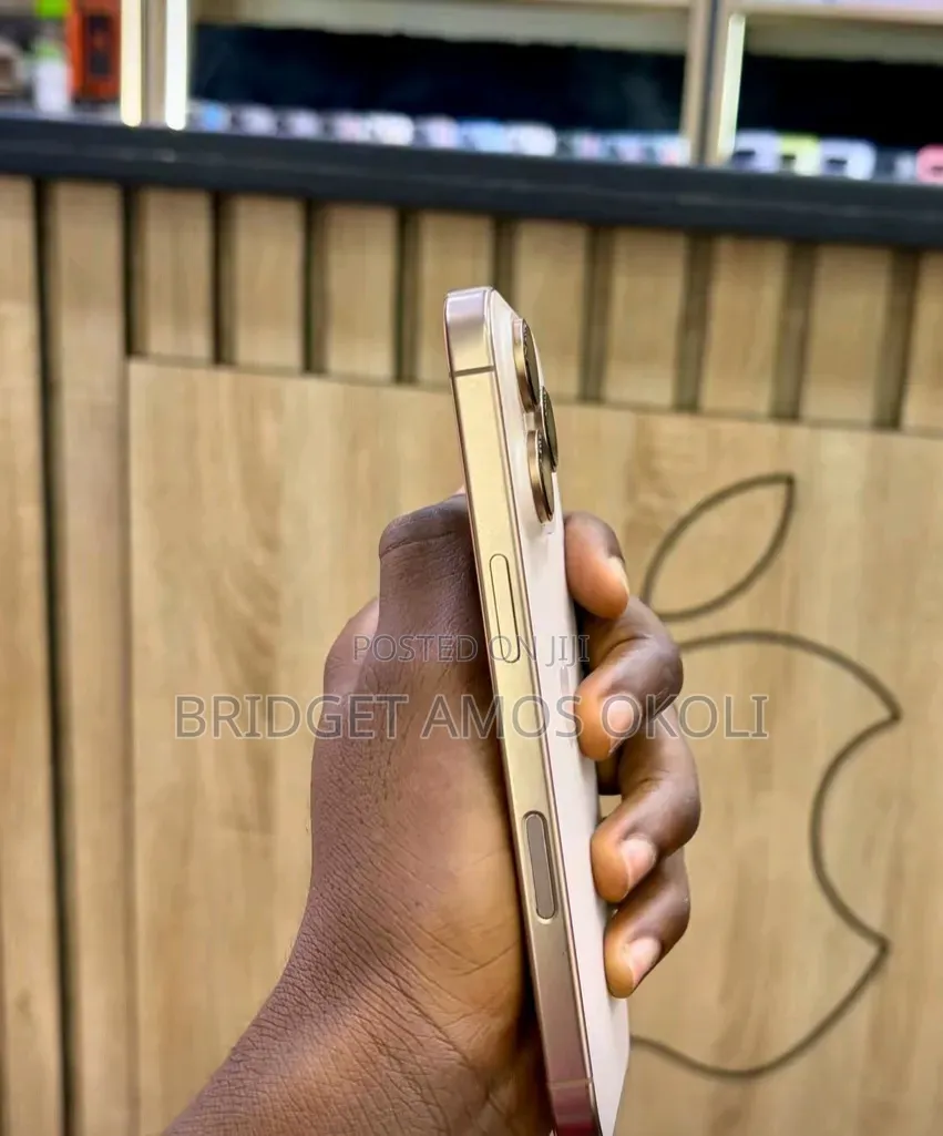 Apple iPhone 16 Pro 256 GB Gold