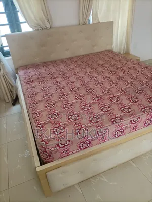Matrass and Bedframe