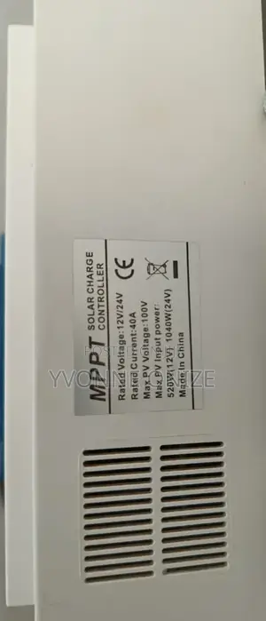L&Z MPPT Solar Charge Controller.