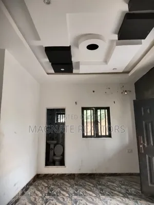 3bdrm Bungalow in Uyo for sale