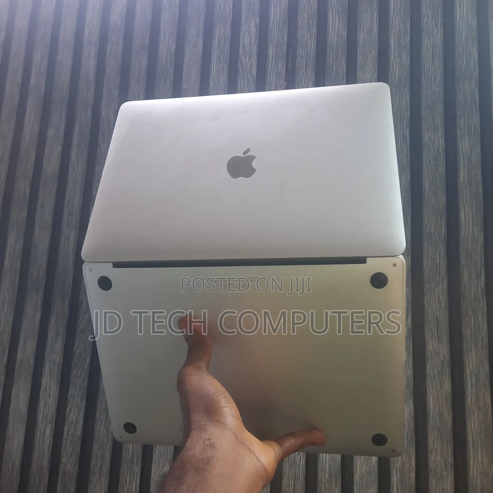 Laptop Apple MacBook Pro 2017 16GB Intel Core i5 SSD 256GB