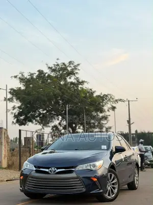 Toyota Camry XLE 4dr Sedan (2.5L 4cyl 6A) 2015 Blue