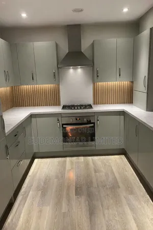 Contemporary Kitchen Space Wall Cladding