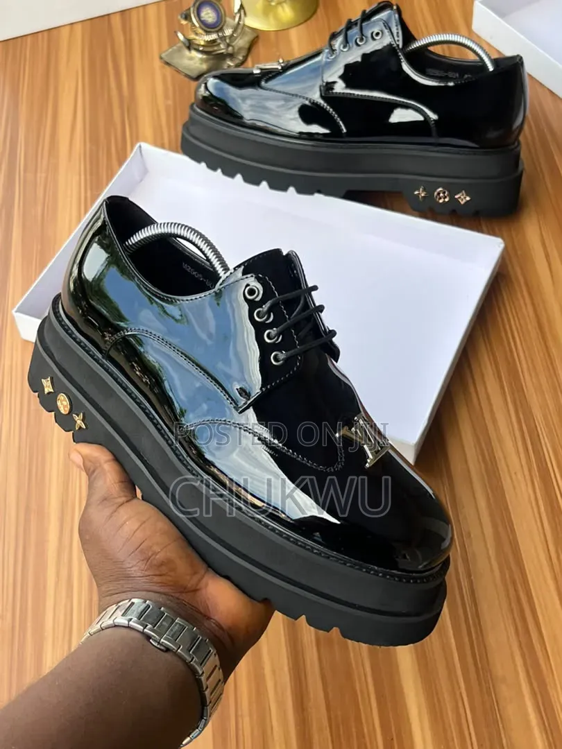 Premium Classic Shoe's.