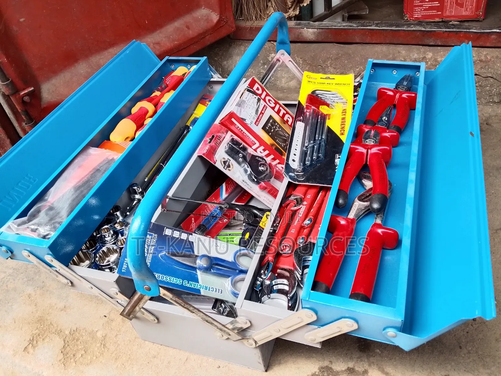 Cantilever Tool Box Complete Electrical Set