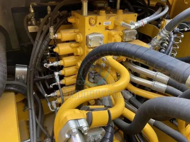 Komatsu PC390-10 Excavator 2024